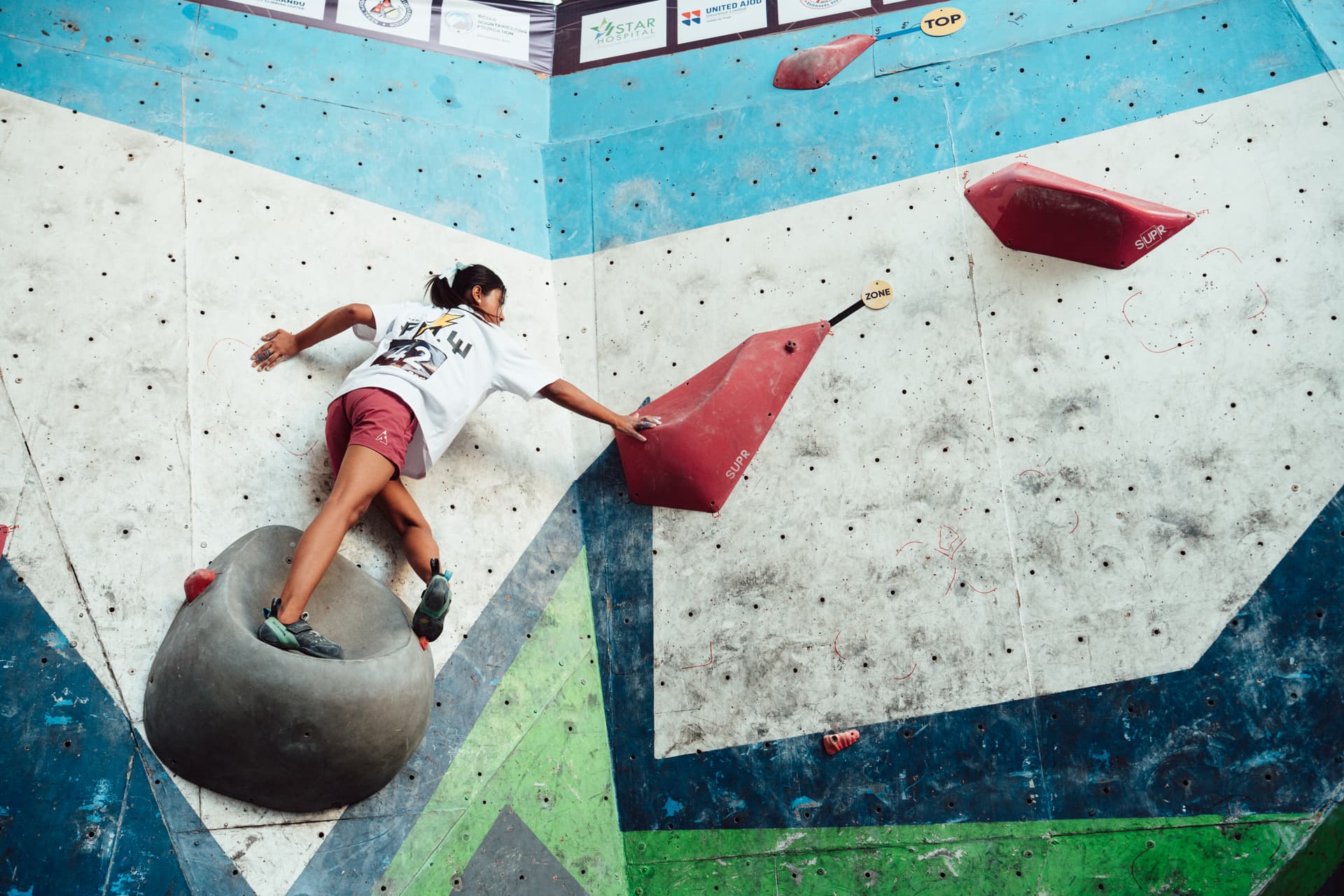 bouldering